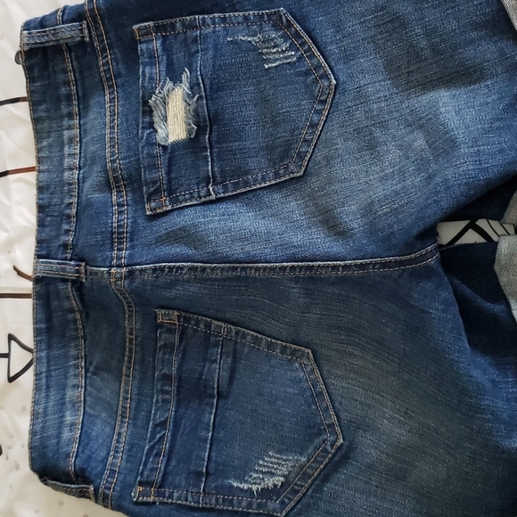 Bluenotes midrise midi shorts - Picture 5 of 5